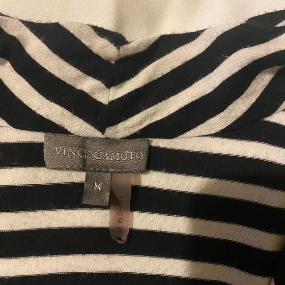 Vince Camuto - Picture 3 of 5